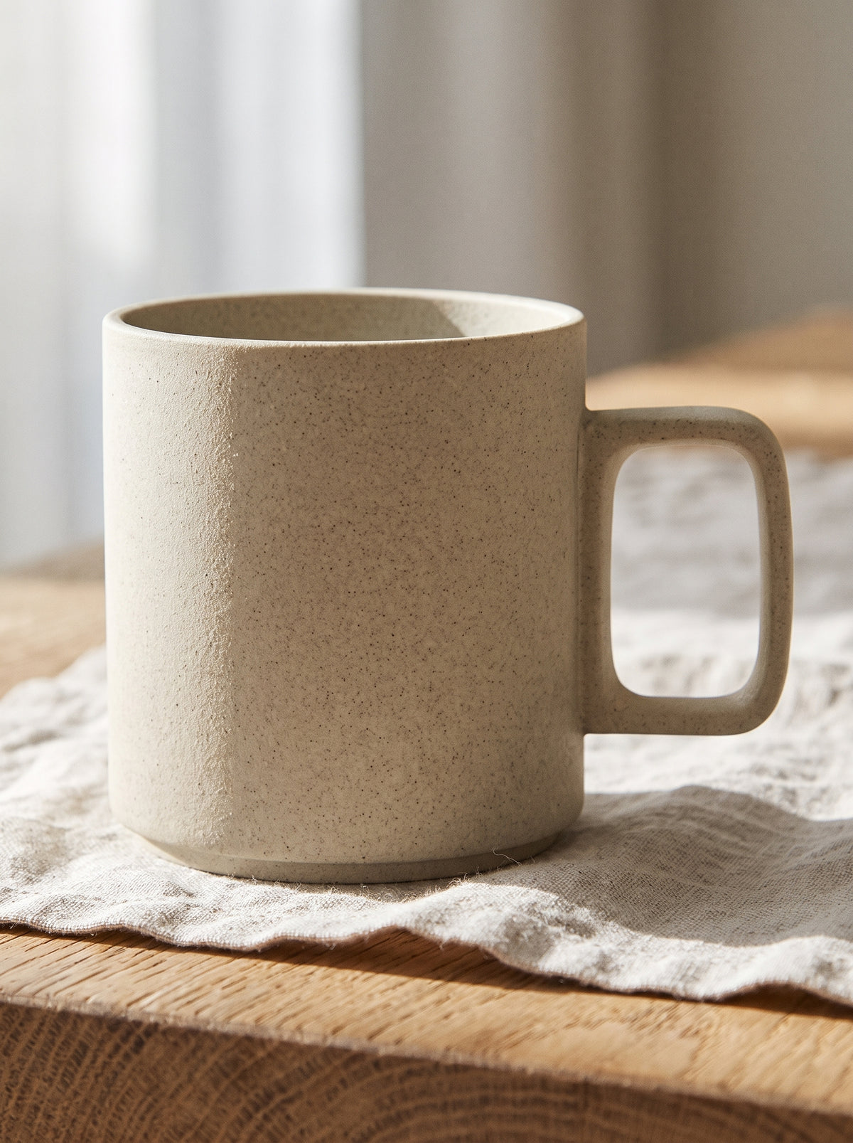 Hasami Porcelain Mug Cup 85 mm Medium, Natural